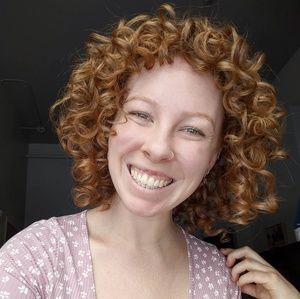 Meet your Posher, Carrie